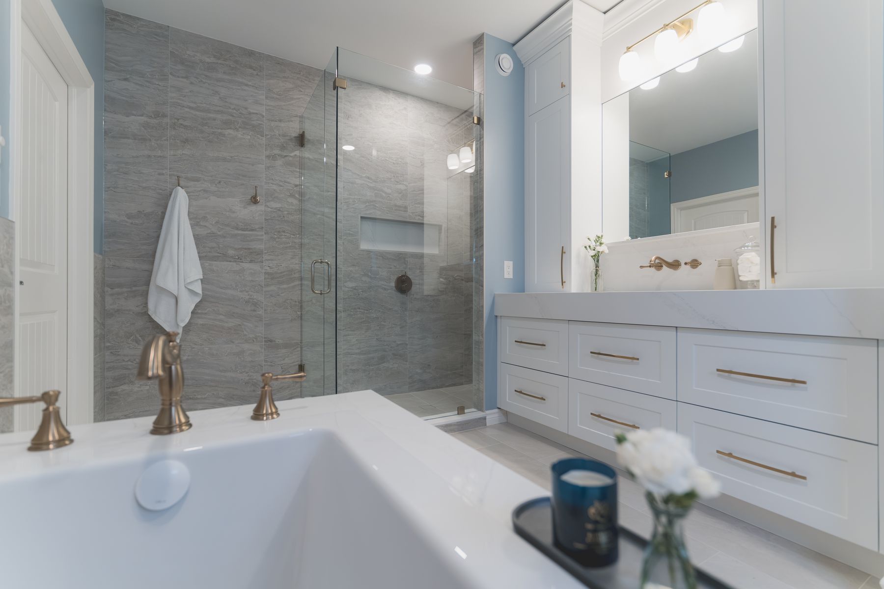Bathroom renovation by Bath Tune-Up of West London, photographed by Mike Mala